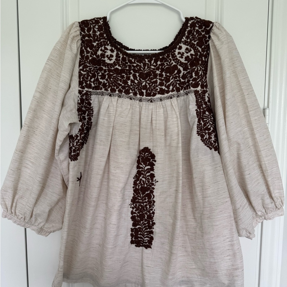 Mi Golondrina Embroidered Blouse